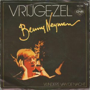 R-817972-1423548340-4490