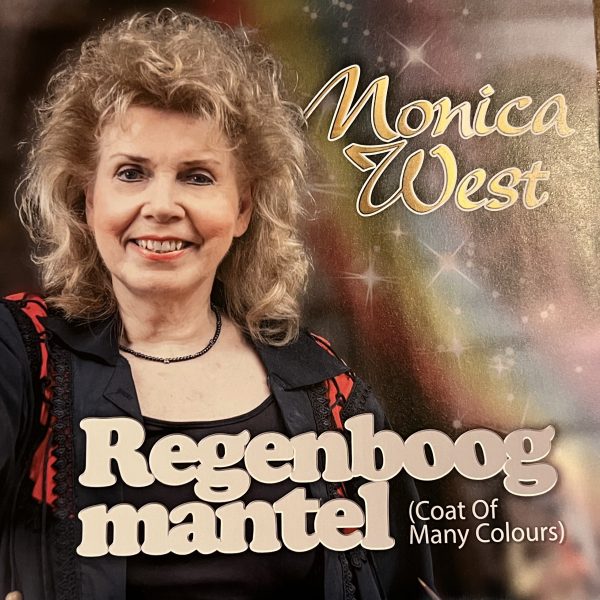 Monica West - Regenboogmantel