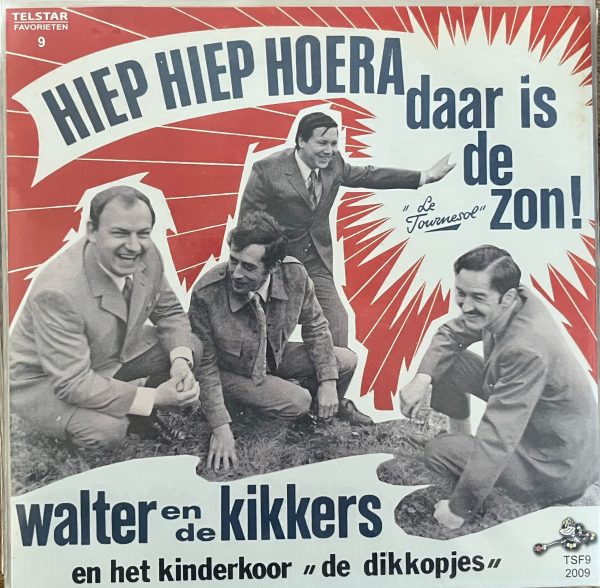 Walter En De Kikkers En Het Kinderkoor De Dikkopjes – Hiep Hiep Hoera Daar Is De Zon / Koekies!