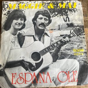 Maggie & Mai - Espana Ole